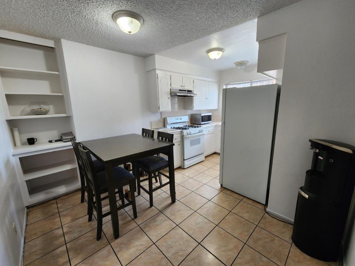 Apartment Westmont Los Angeles